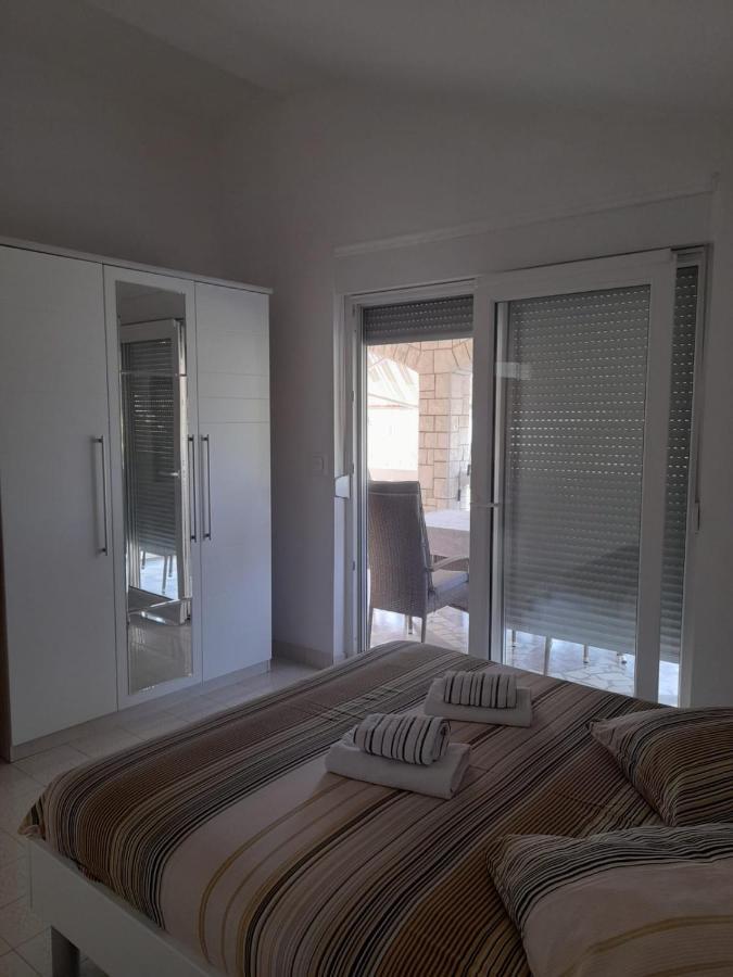 Apartman Lugovic Šibenik Exterior foto