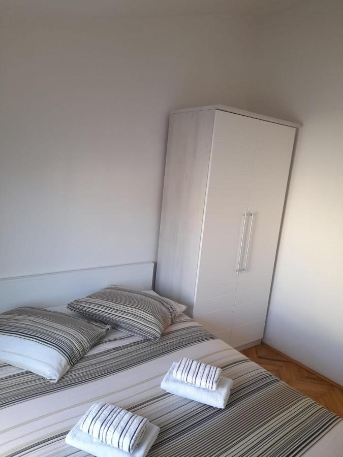 Apartman Lugovic Šibenik Exterior foto