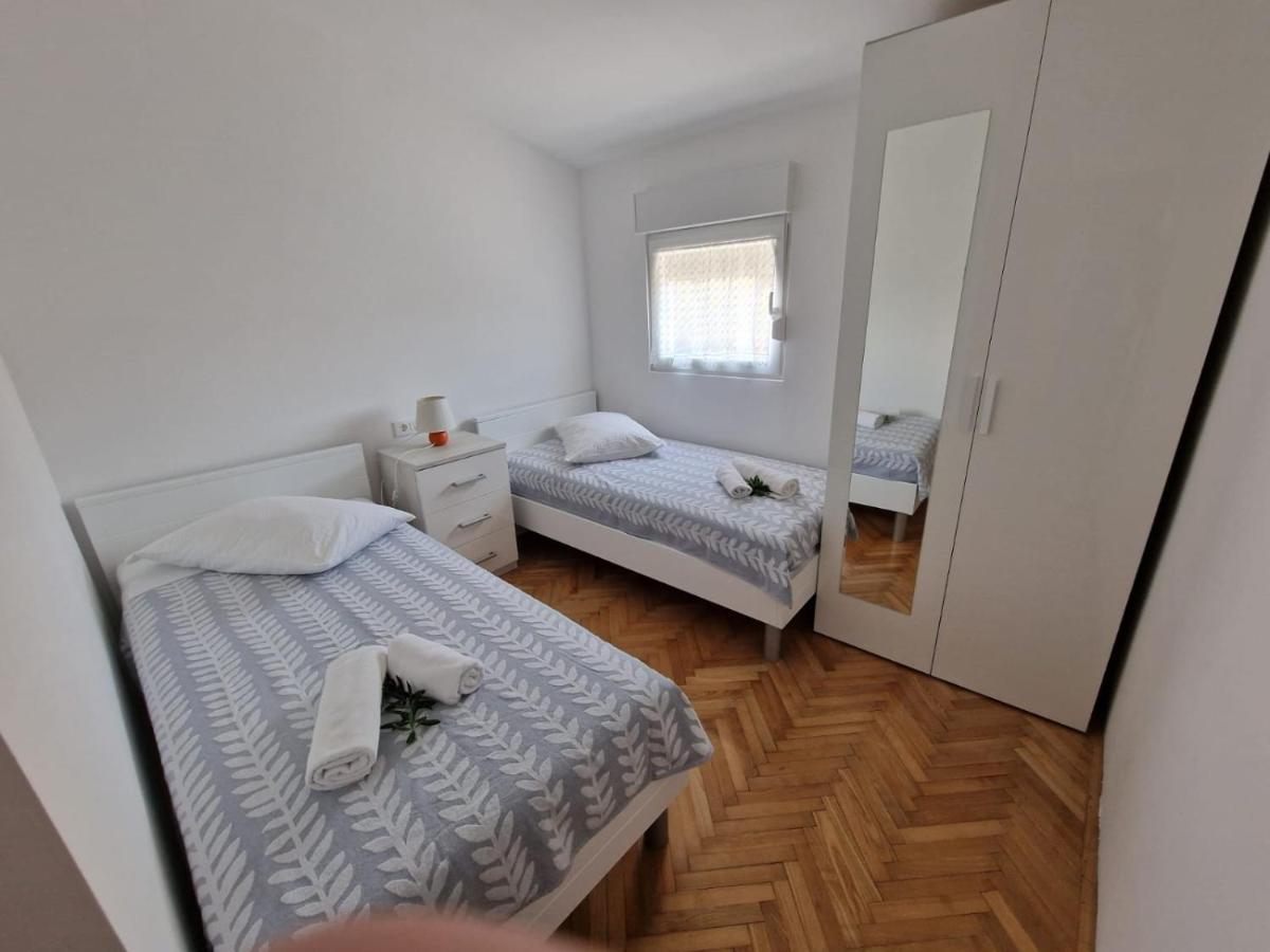 Apartman Lugovic Šibenik Exterior foto