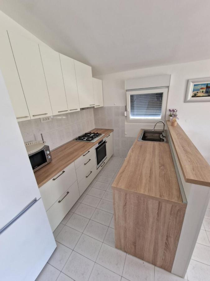Apartman Lugovic Šibenik Exterior foto